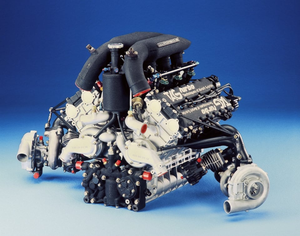 1980년대 F1 맥라렌 경주차에 쓰인 TAG 1.5L 터보 엔진