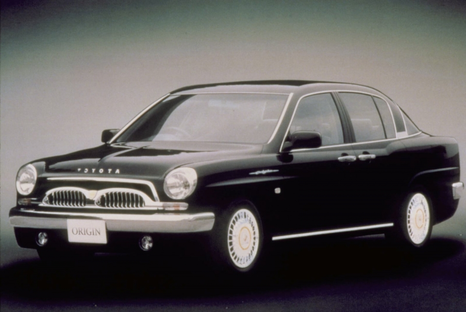 토요타가 2000년에 내놓은 오리진은 일본 내 누적 생산 1억 대 돌파를 기념해 만든 한정 모델이다 (출처: Toyota)