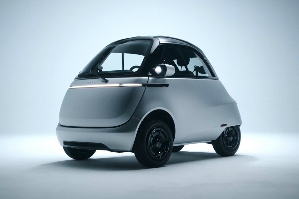 BMW 이세타를 연상시키는 외모의 마이크로 모빌리티의 도시형 초소형 전기차 마이크로리노. 저속 전기차는 충돌안전 규제가 덜 엄격해 디자인 자유도가 더 높다 (출처: Micro Mobility Systems AG)