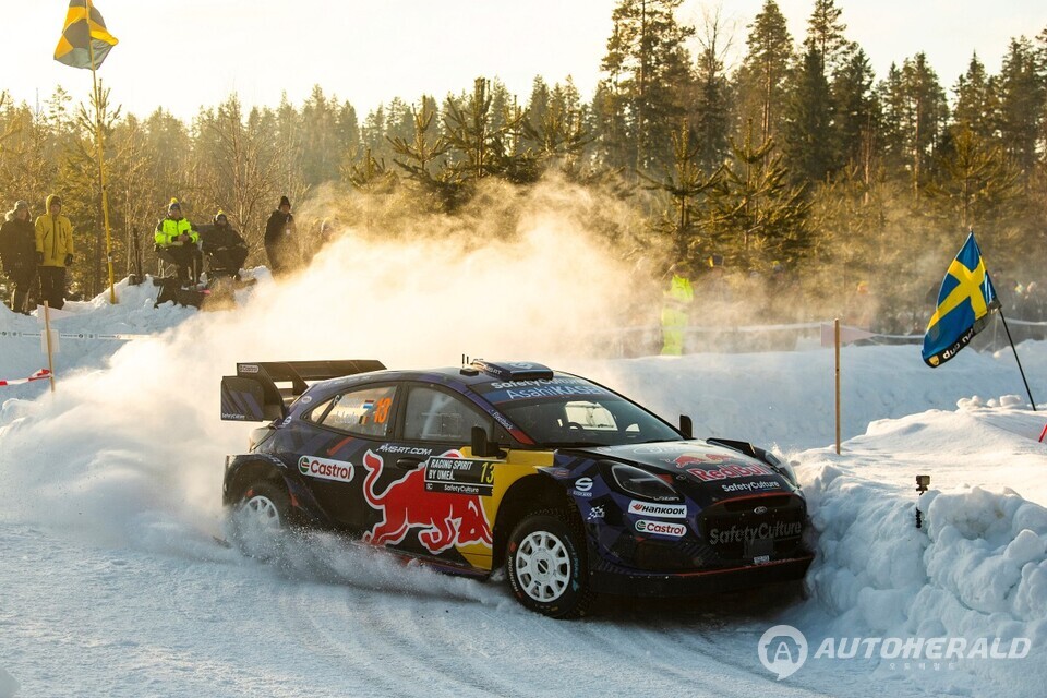 한국타이어 후원 2025 WRC 대회 2라운드 스웨덴 랠리 경기 장면 (한국타이어)