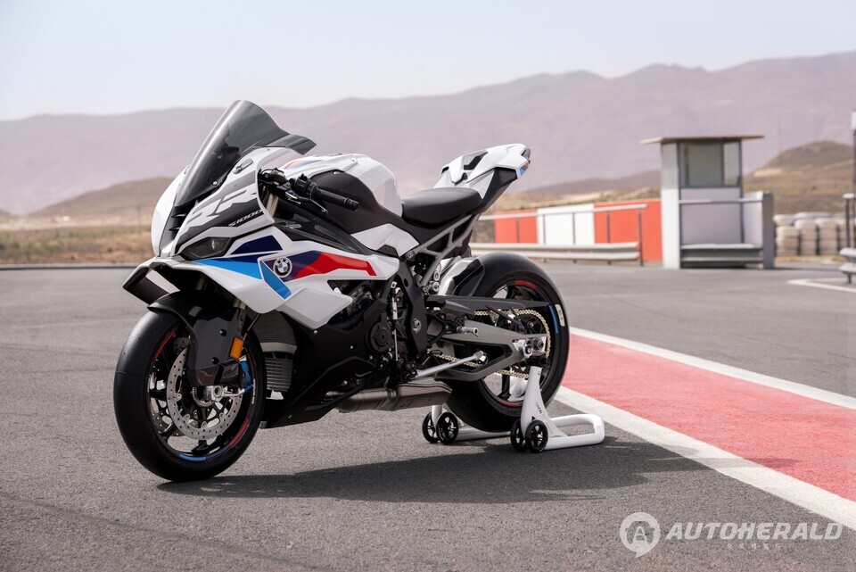 BMW 뉴 S 1000 RR (BMW모토라드)