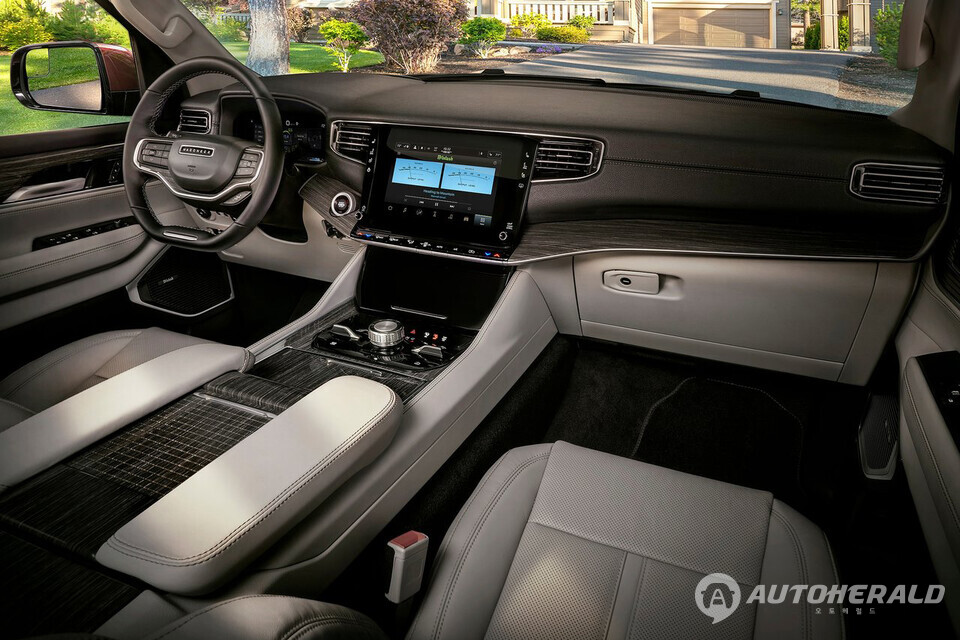 지프 브랜드는 이번 리콜 결함에 대한 정확안 원인과 해결 방안을 내놓지 못해 소비자 불만이 제기됐다(출처: 지프)