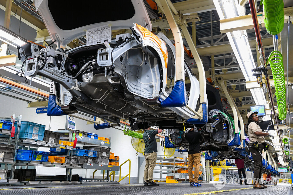 현대차 엘라배마 공장 조립 라인. 트럼프 미국 대통령이 자동차에 부과하는 수입 관세를 'Assembled in USA'를 기준으로 적용하는 구상을 추진하고 있다. (현대자동차)