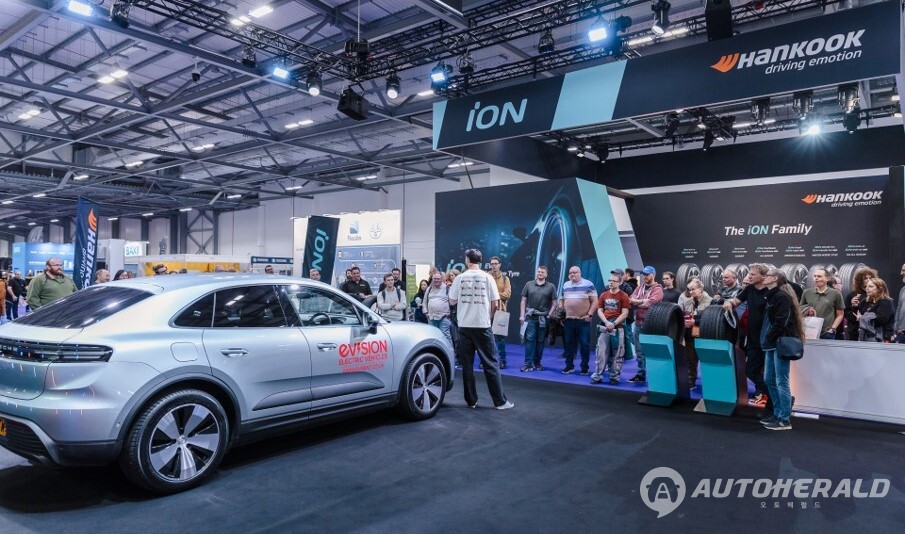 한국타이어가 10월 11일부터 12일까지 영국 햄프셔주에서 열리는 전기차 박람회에 ‘헤드라인 스폰서’로 참가한다. (출처: 한국타이어)