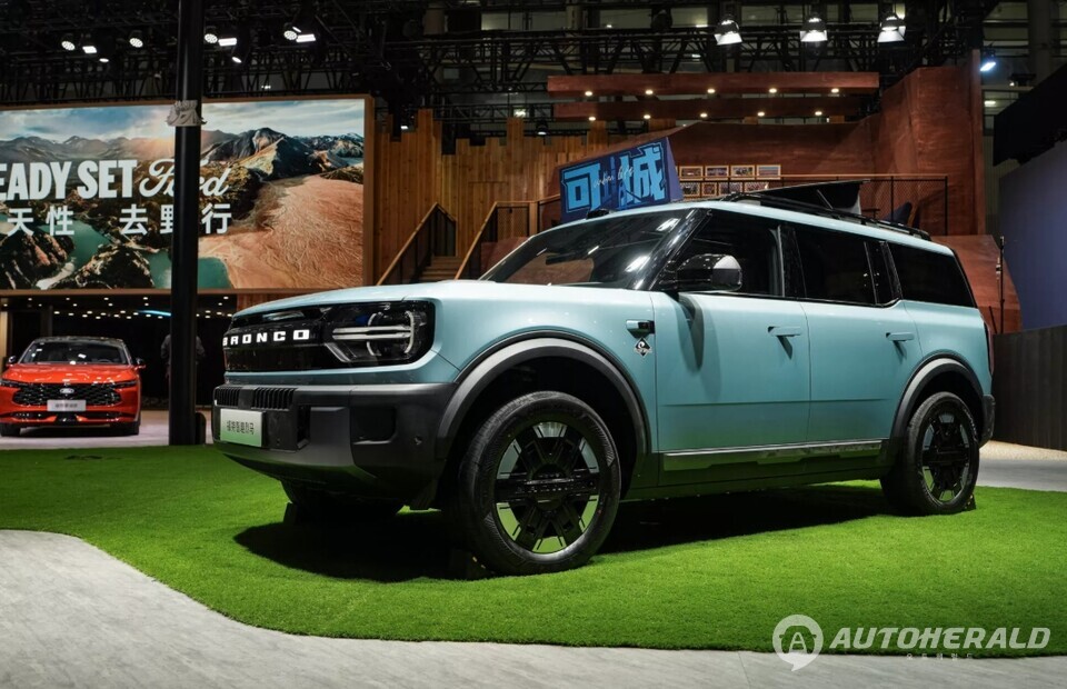 완전 전기 모델은 105.4kWh 배터리와 듀얼 모터를 조합해 최고출력 445마력을 발휘한다(출처: 포드중국)